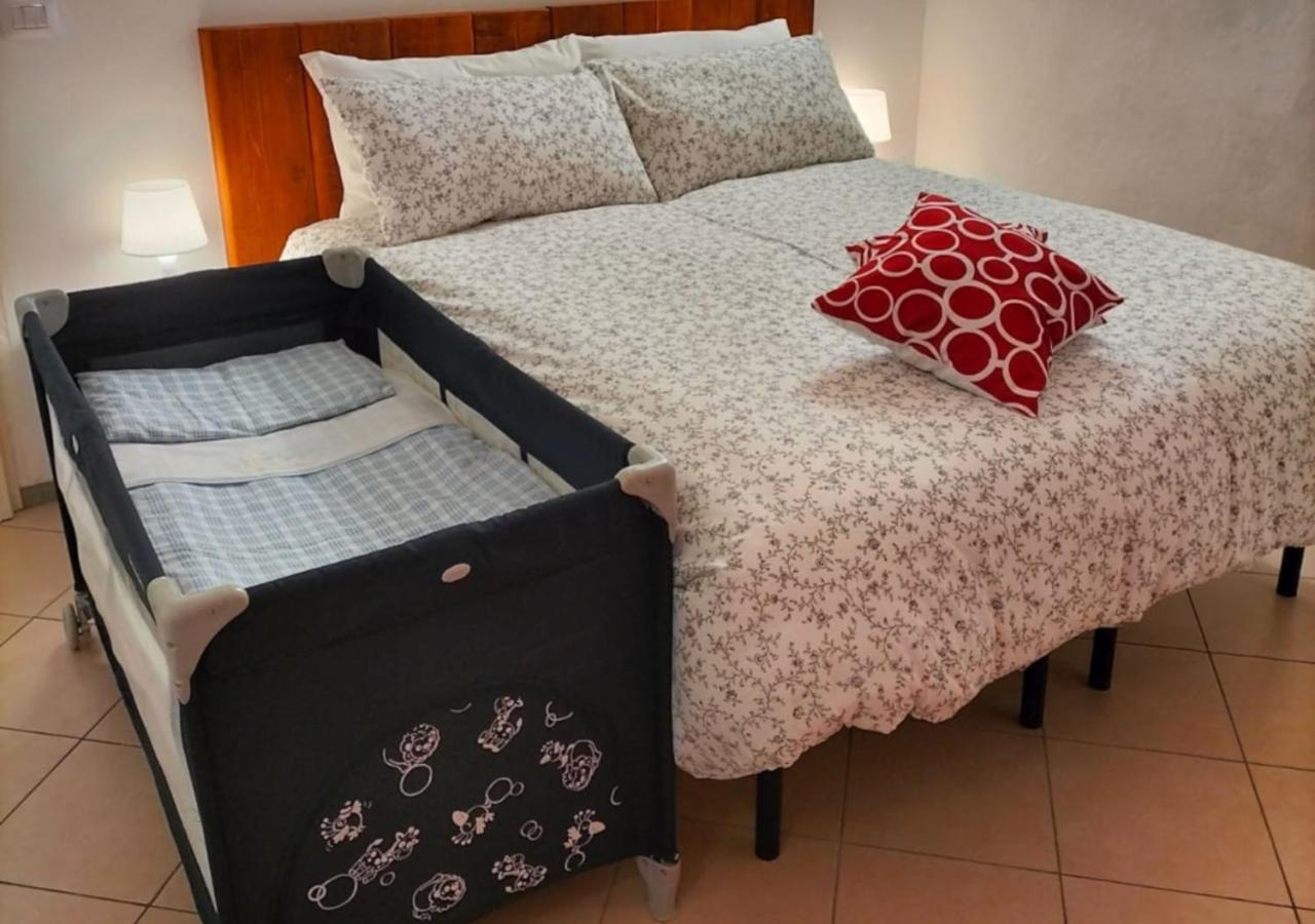 Appartamento Casa Laura Magliano Alfieri Esterno foto